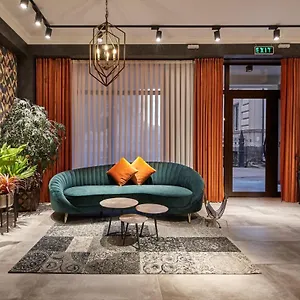 4* מלון Hotel City